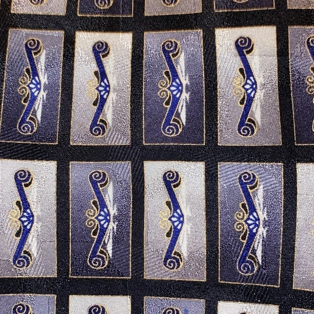 Men’s tie